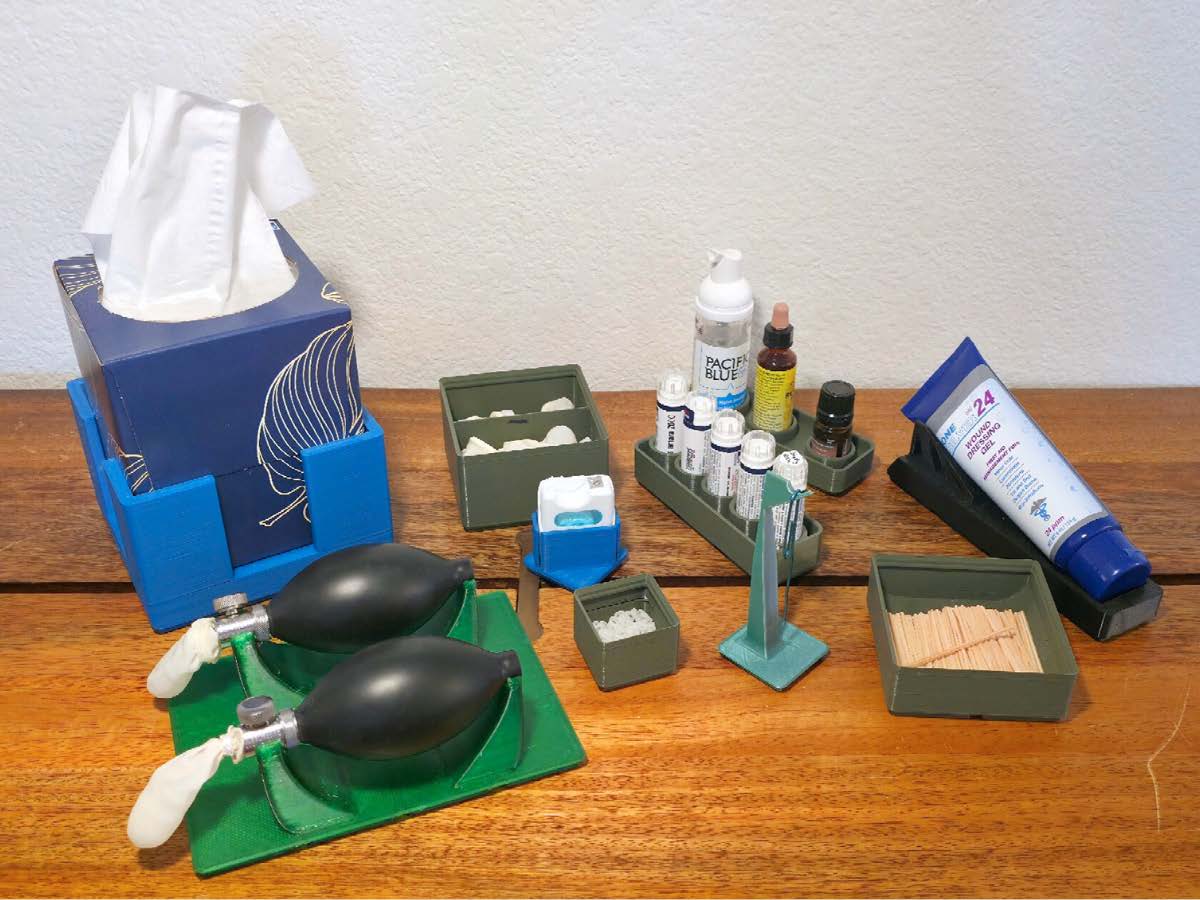 Full 3D-printed CFR organization kit: inflator bulb rack, tissue box holder, homeopathy rack, bottle rack, and lidded boxes