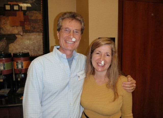 Doctors practicing the endonasal balloon technique at a CFR course